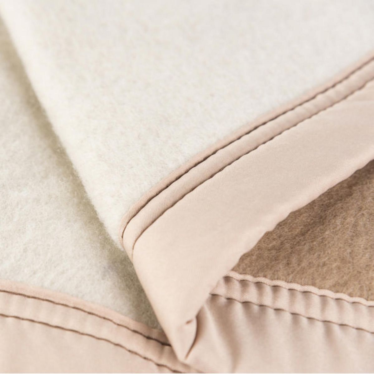 EL CASTILLO - Frazada Rapallo 1.5 plazas Beige