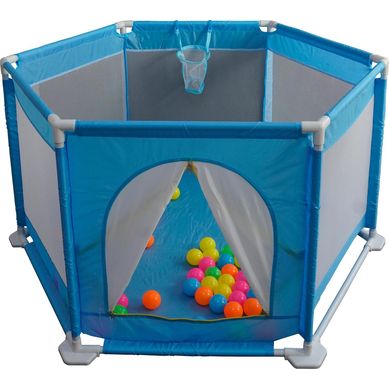 Corral con pelotas