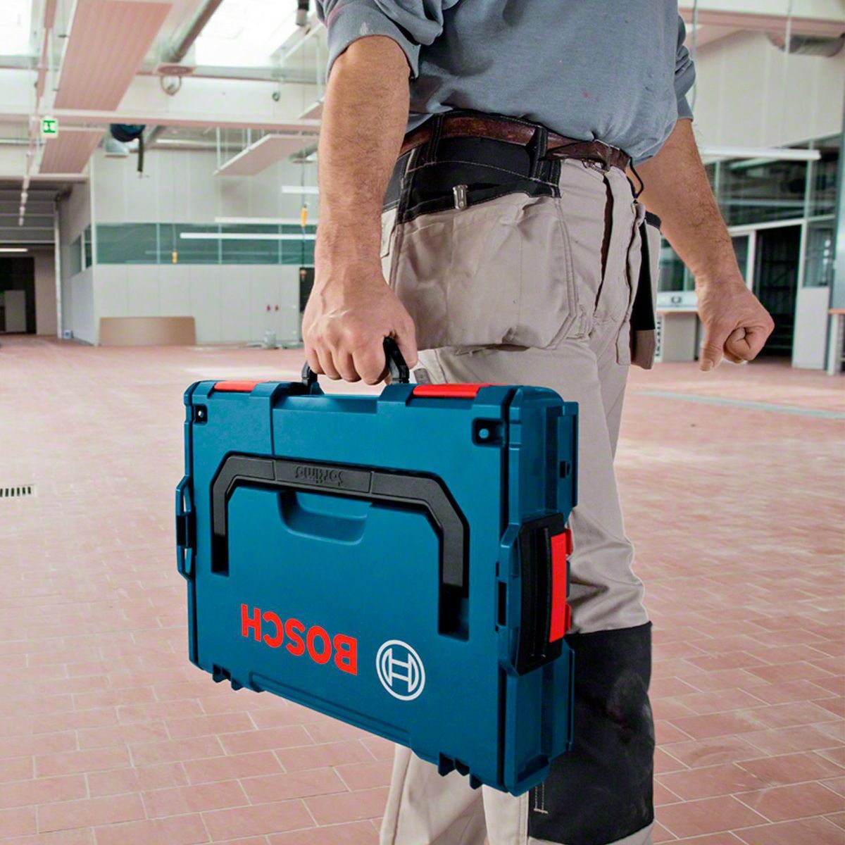 BOSCH - Caja de herramientas 44x25x36