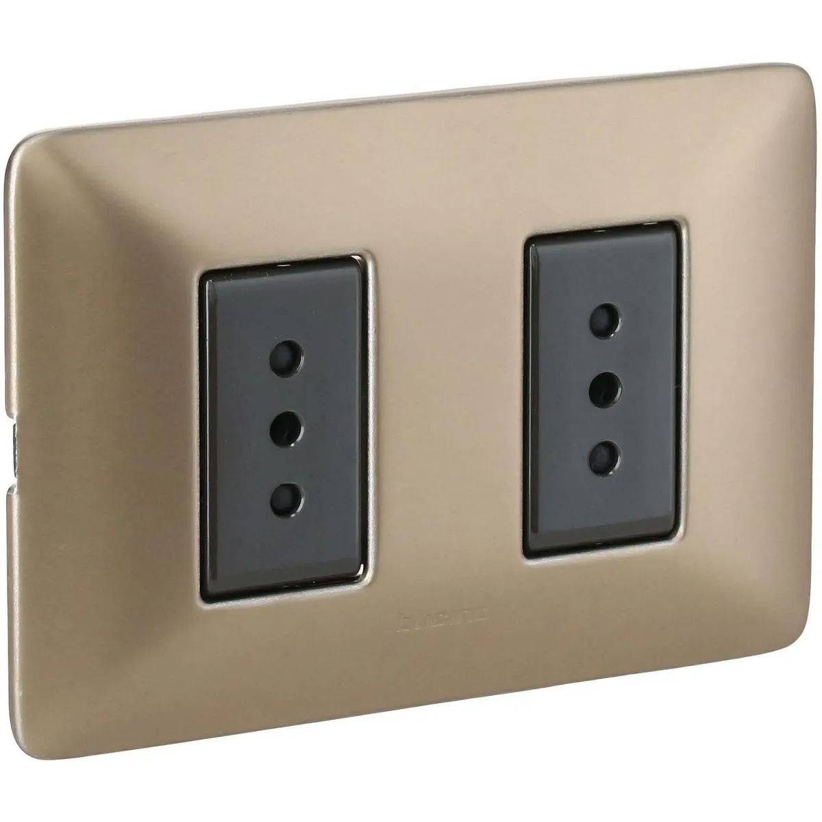 BTICINO - Tomacorriente Doble Armado 10A Titanio