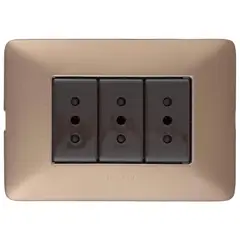 BTICINO - Tomacorriente Triple Armado 10A Titanio