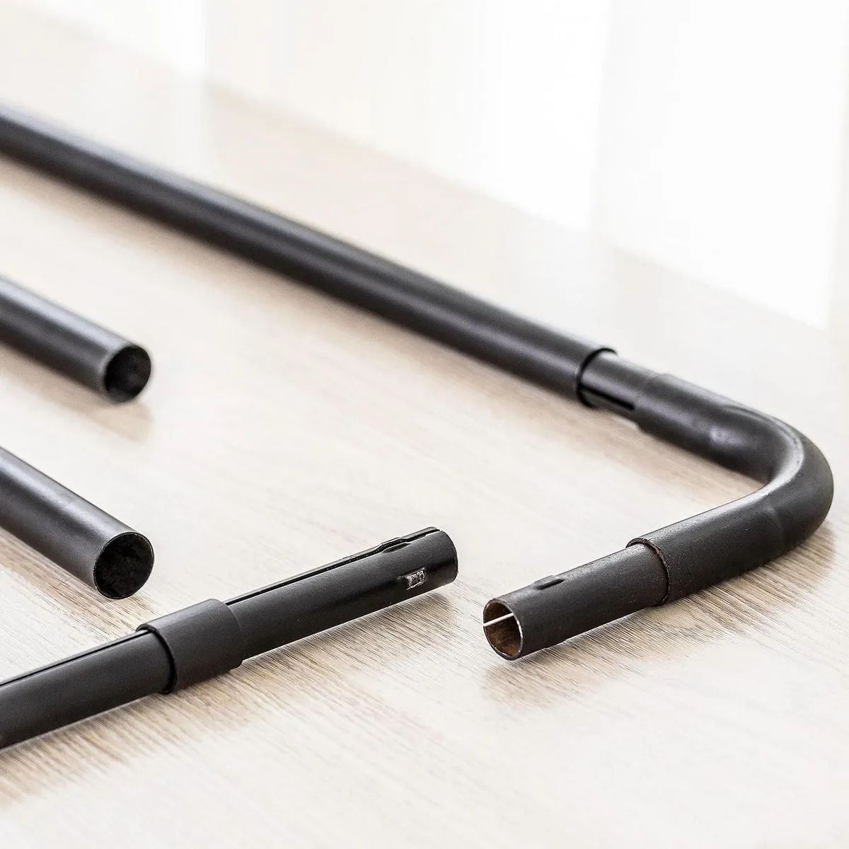 JUST HOME COLLECTION - Codo para barras de cortina 19 mm Negro