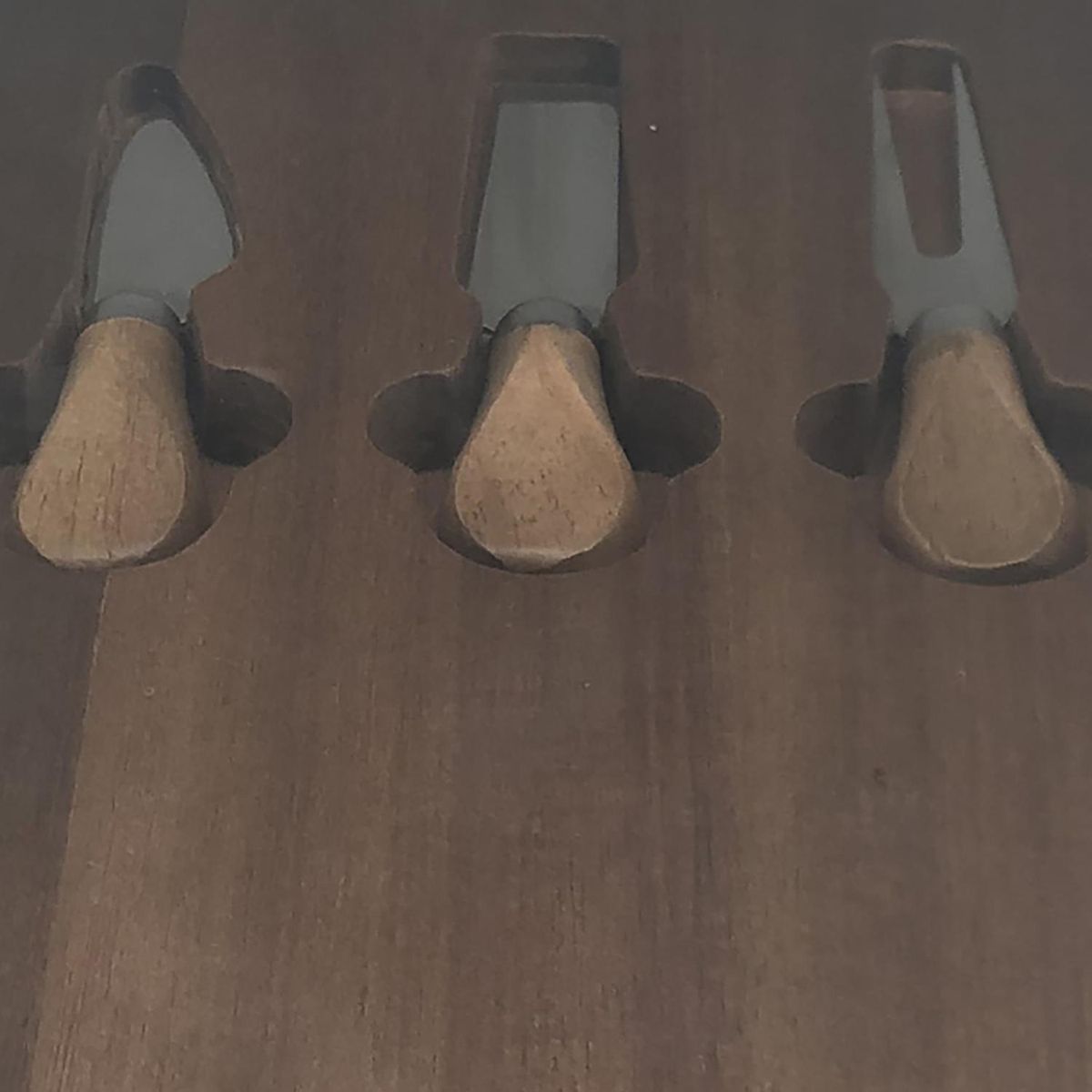 JUST HOME COLLECTION - Tabla para queso 47,5x22 cm café