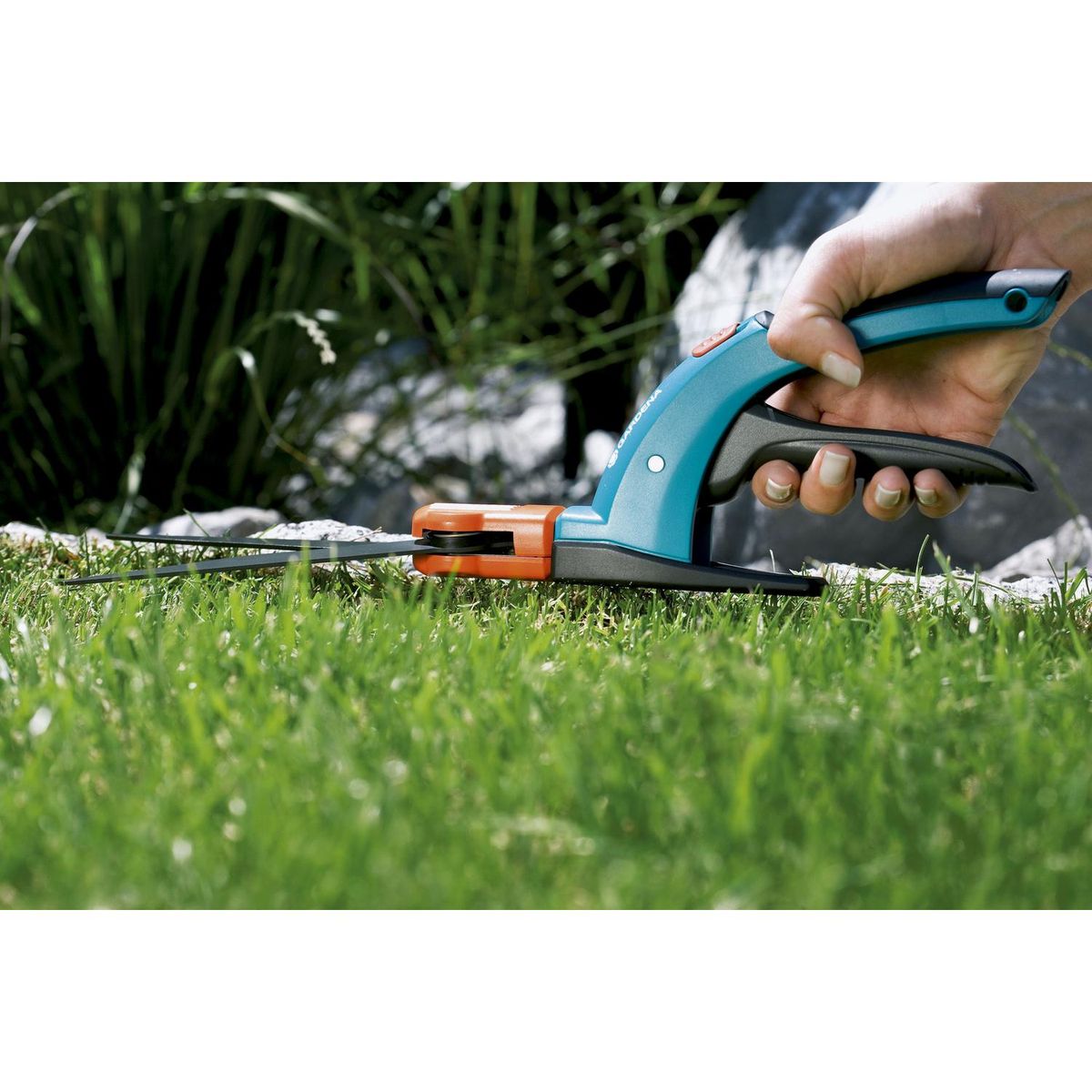 GARDENA - Tijera cortacésped orientable