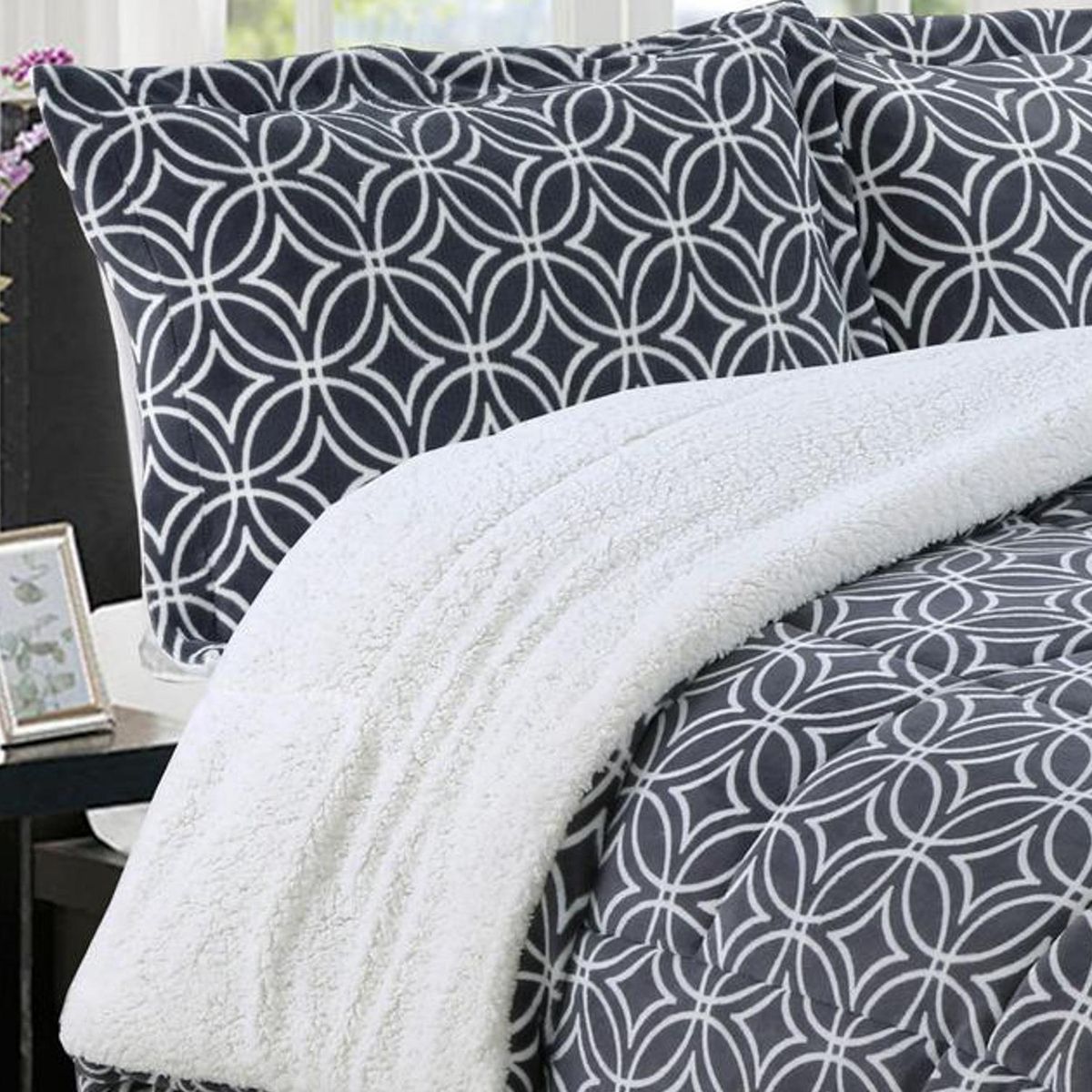 DORAL - Cubrecama Quilt 2 plazas Sherpa Gris/Blanco