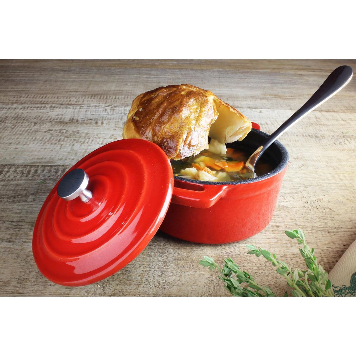 MAGEFESA - Mini olla 10 cm hierro roja