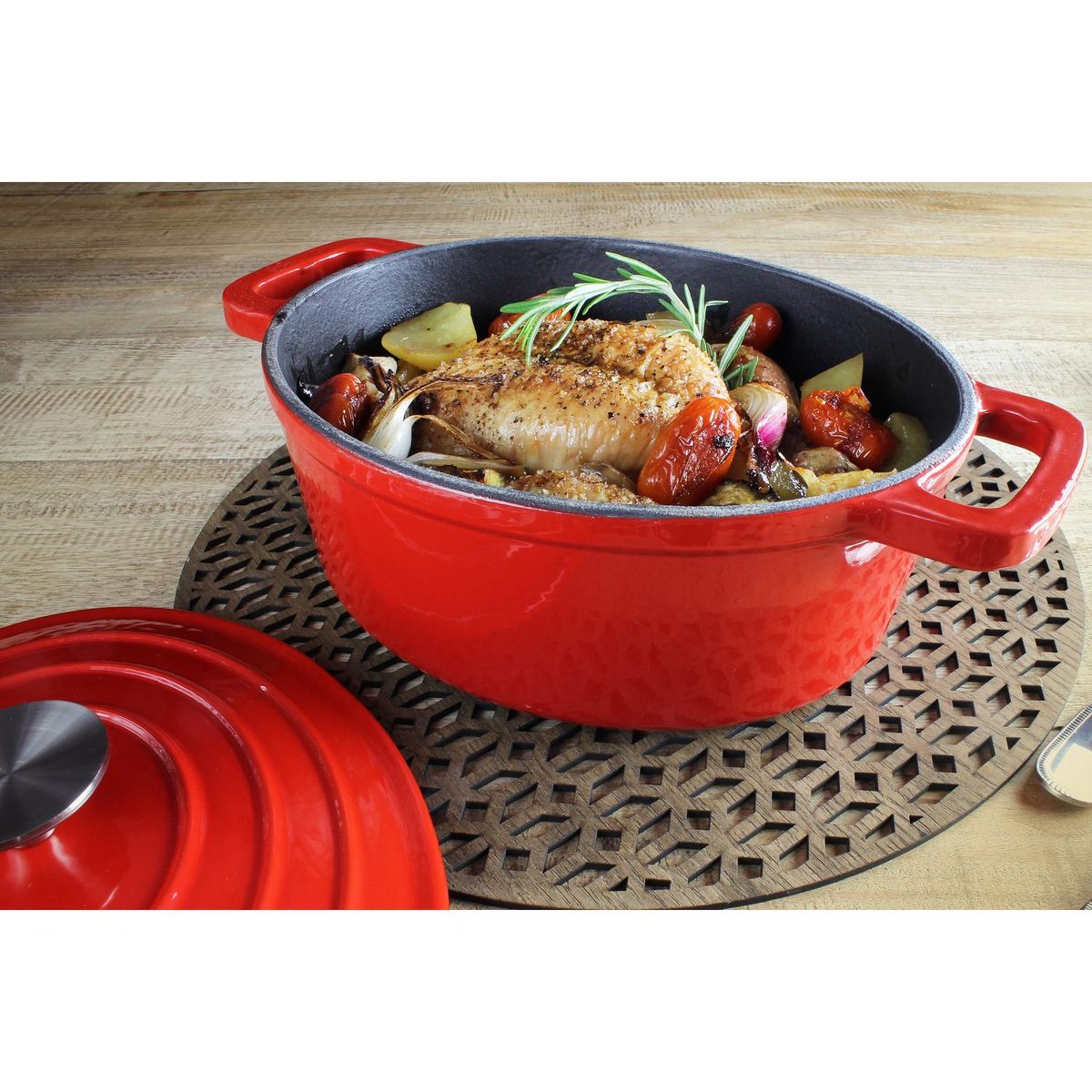 MAGEFESA - Olla ovalada con tapa 28 cm hierro roja