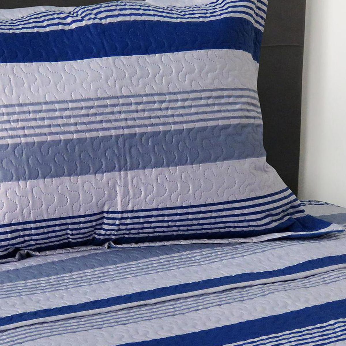 ILLUSIONS - Cubrecama Quilt 2 plazas Azul 