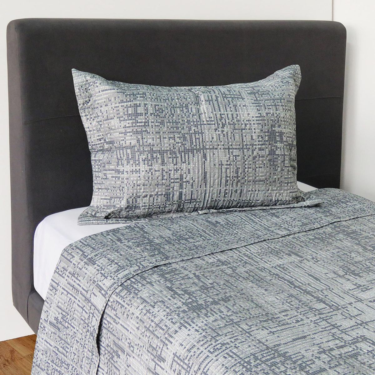ILLUSIONS - Cubrecama Quilt King Gris 
