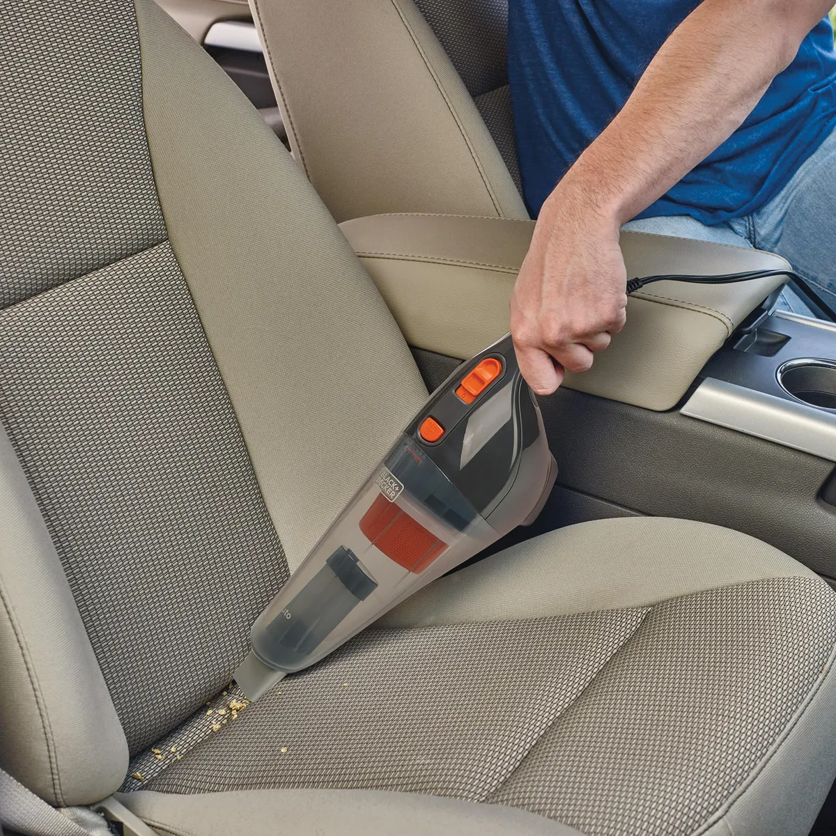 BLACK+DECKER - Aspiradora de auto con accesorios 12V BDCV370