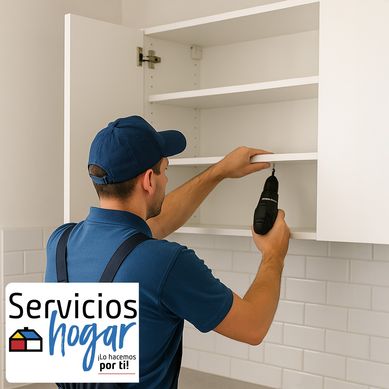 Armado y anclaje de un mueble de cocina