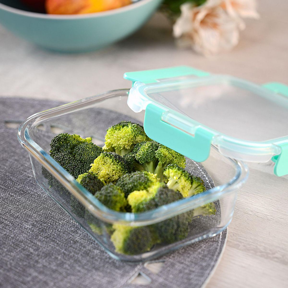 JUST HOME COLLECTION - Contenedor de Alimento Rectangular con Tapa Clip Vidrio 650 ml