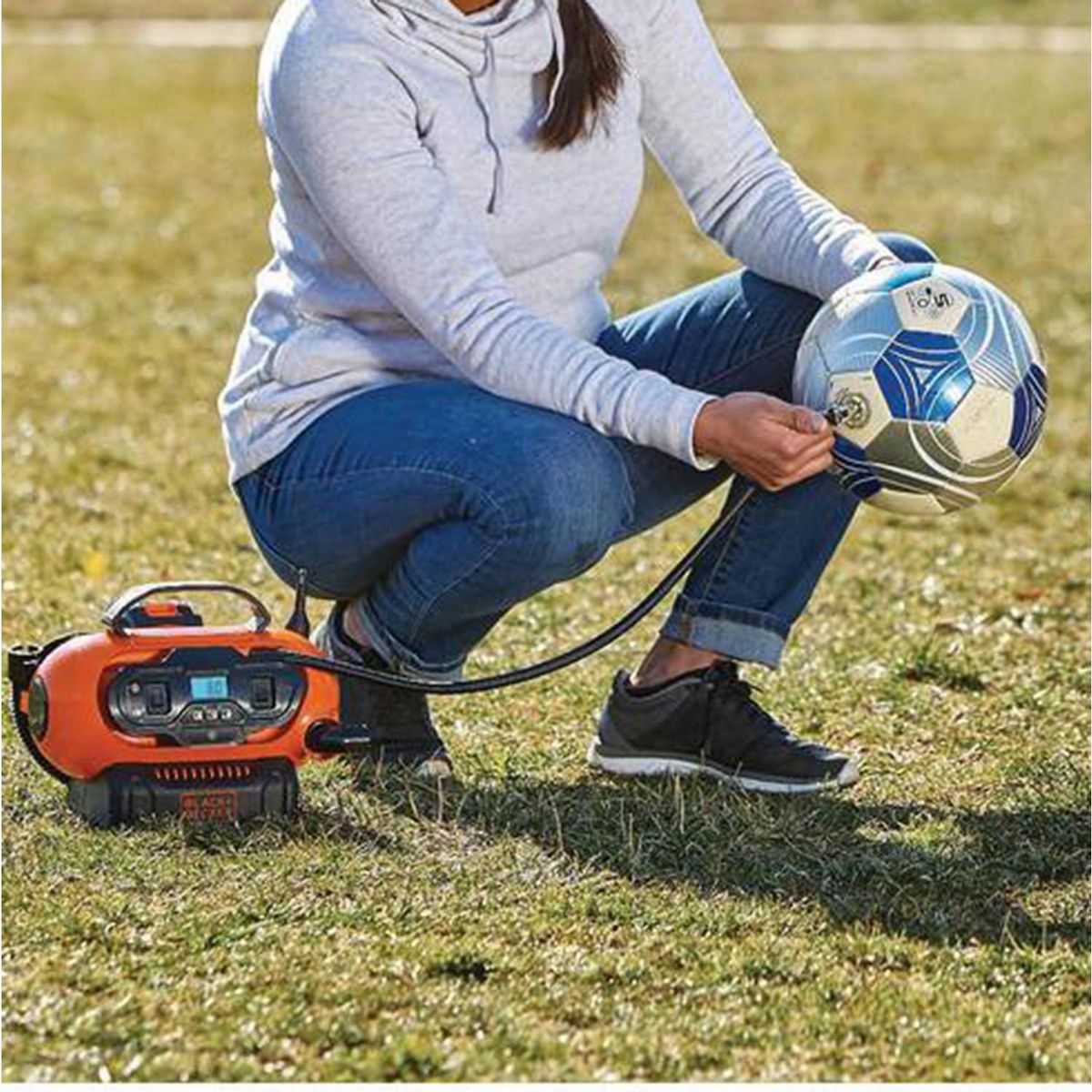 BLACK+DECKER - Compresor de Aire Digital Black+Decker 20v 160 Psi para Auto