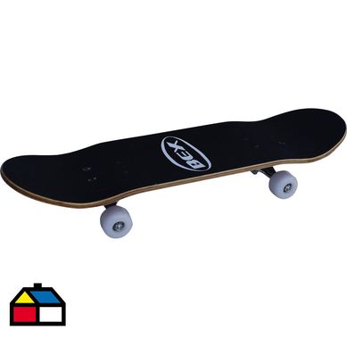 Tabla de skate con ruedas 28