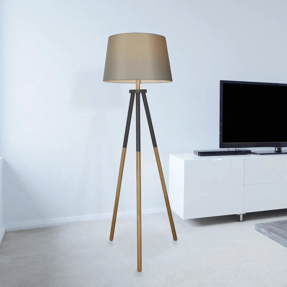 JUST HOME COLLECTION - Lámpara de Pie tripode Shelbys Gris 50x161 cm