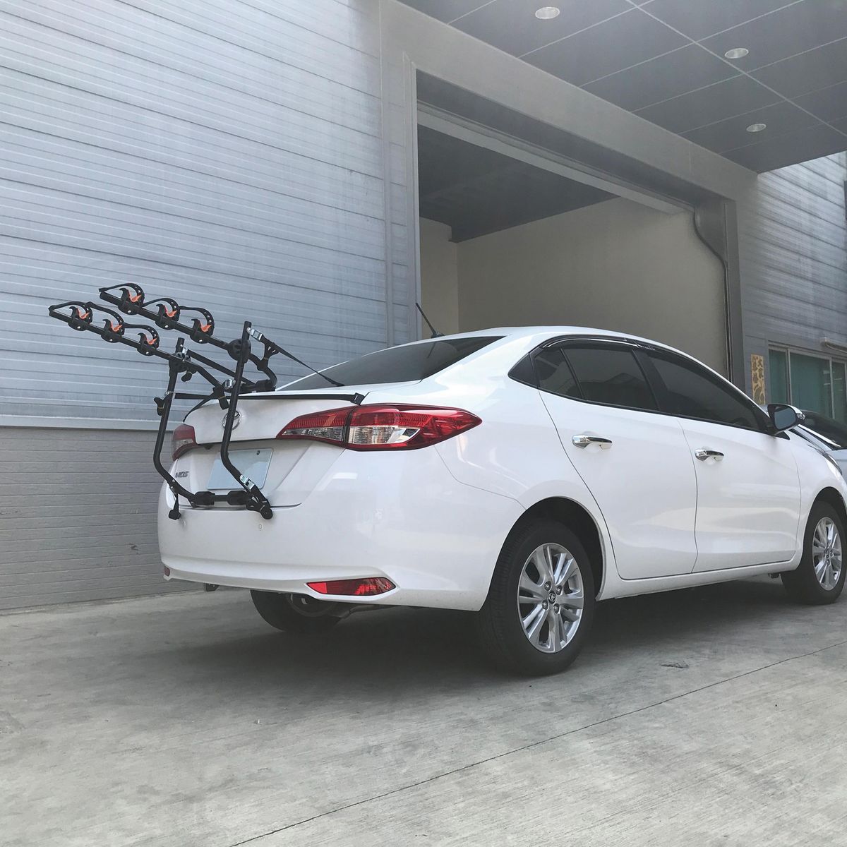 AUTOSTYLE - Portabicicleta Trasero Autostyle para 3 Bicicletas