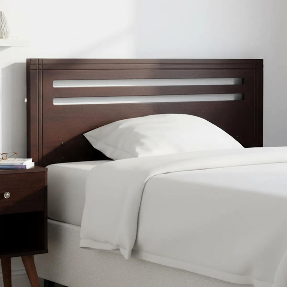 CIC - Respaldo + 1 velador 1.5 plazas