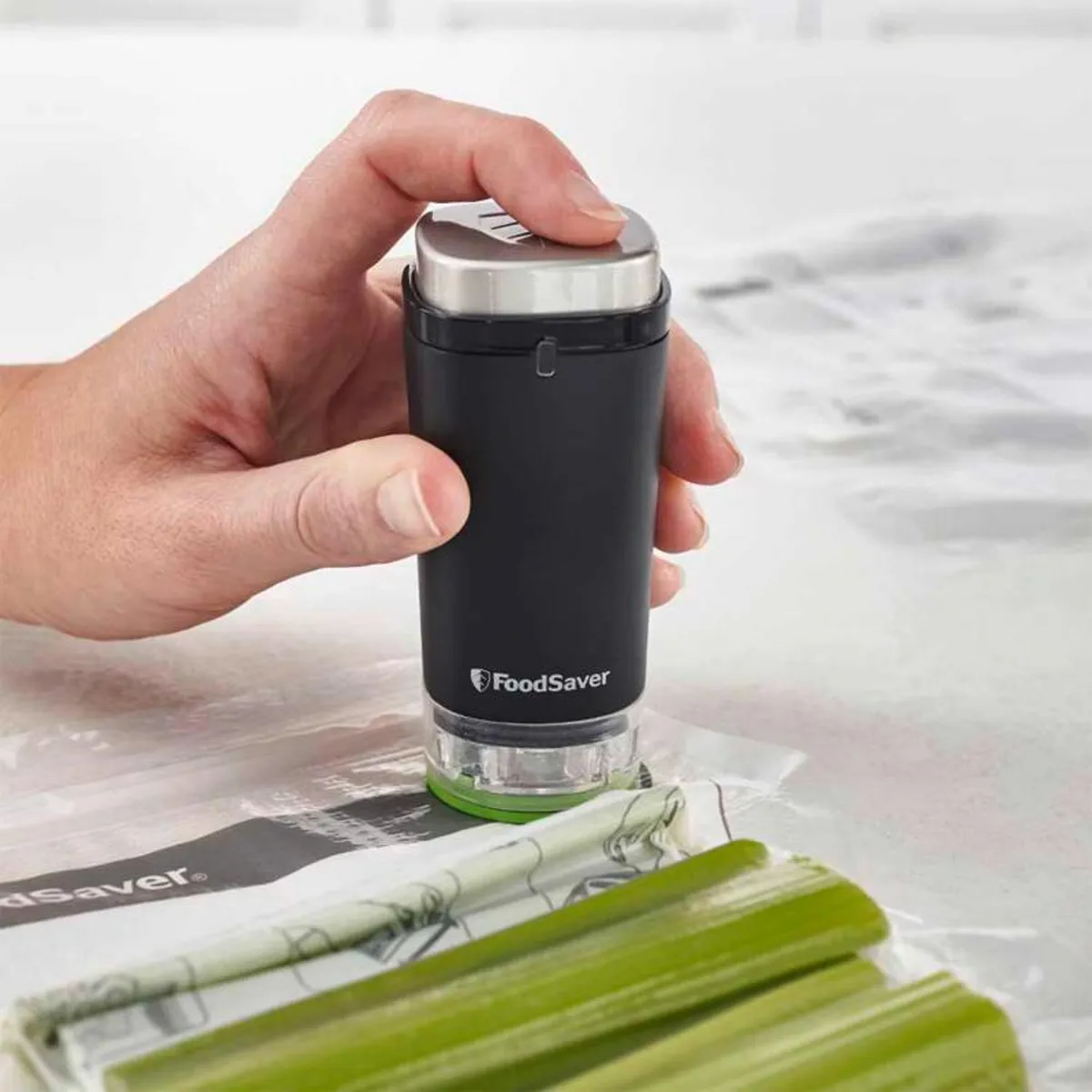 OSTER - Sellador al vacío inalámbrico/manual FoodSaver