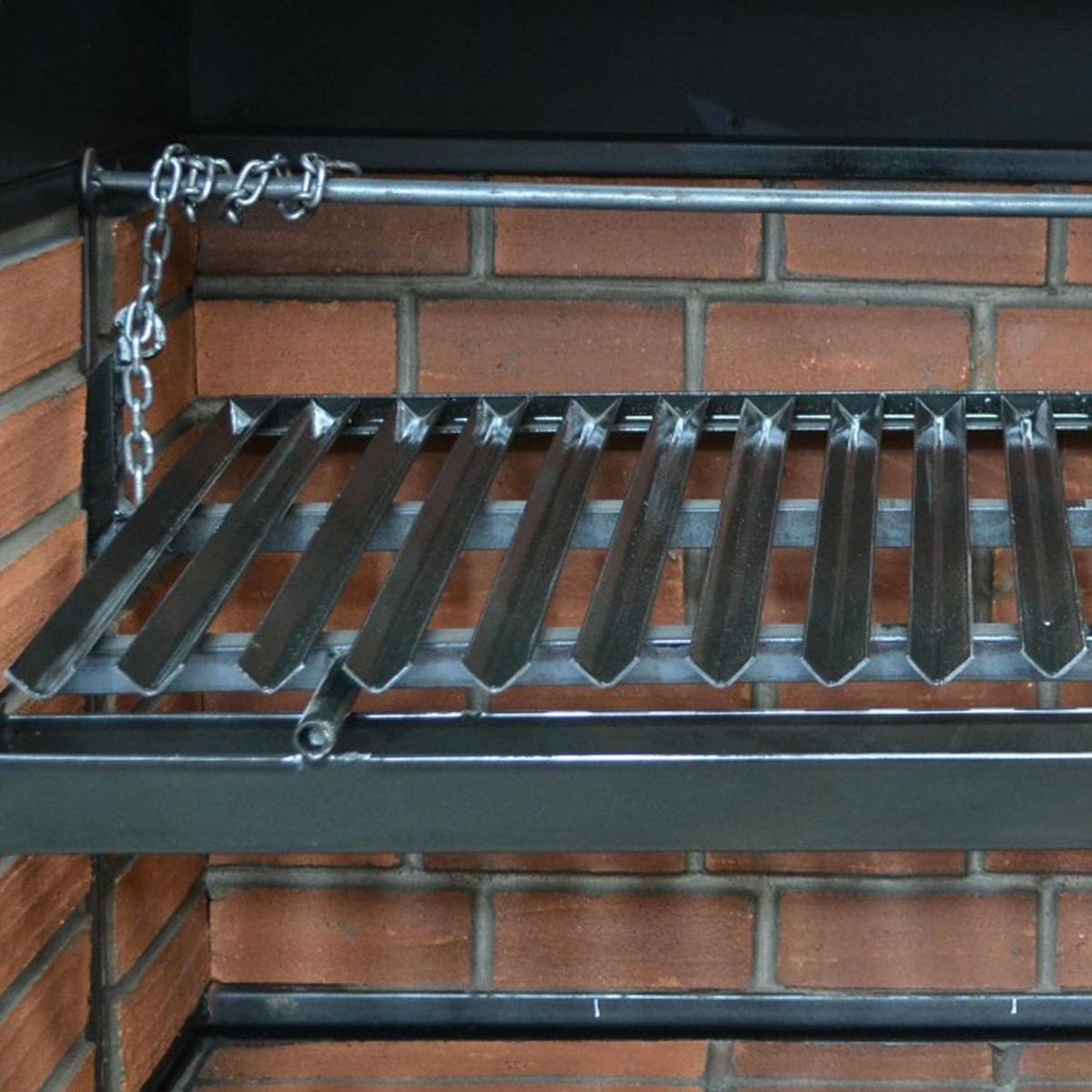 ROLDIC - Quincho Modular con Parrilla a Carbón Ladrillo Metal