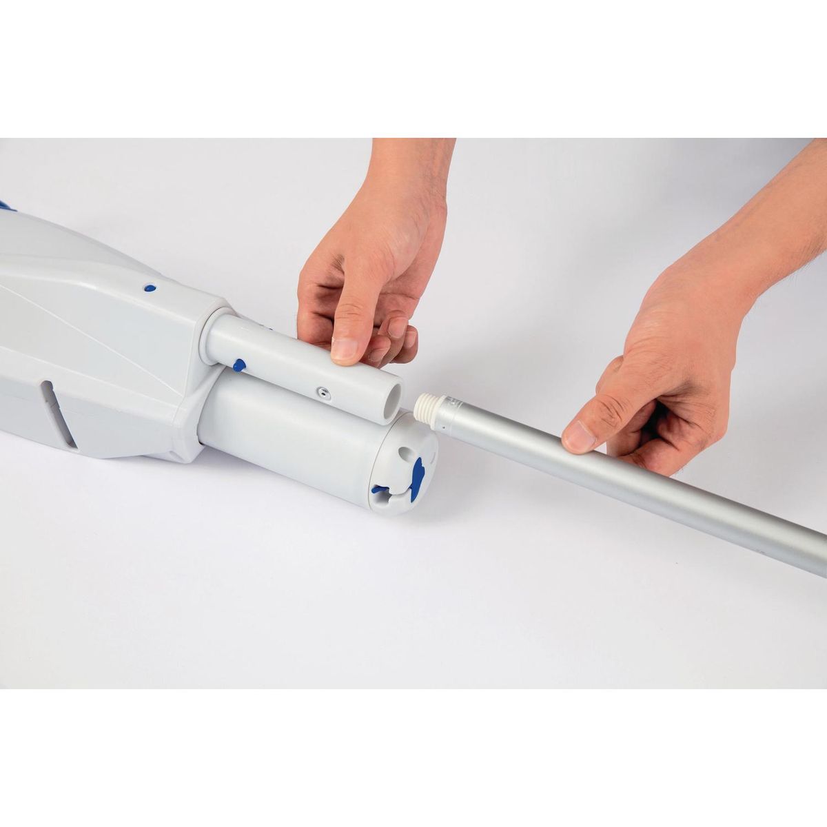 BESTWAY - Aspirador multiuso para piscinas recargable