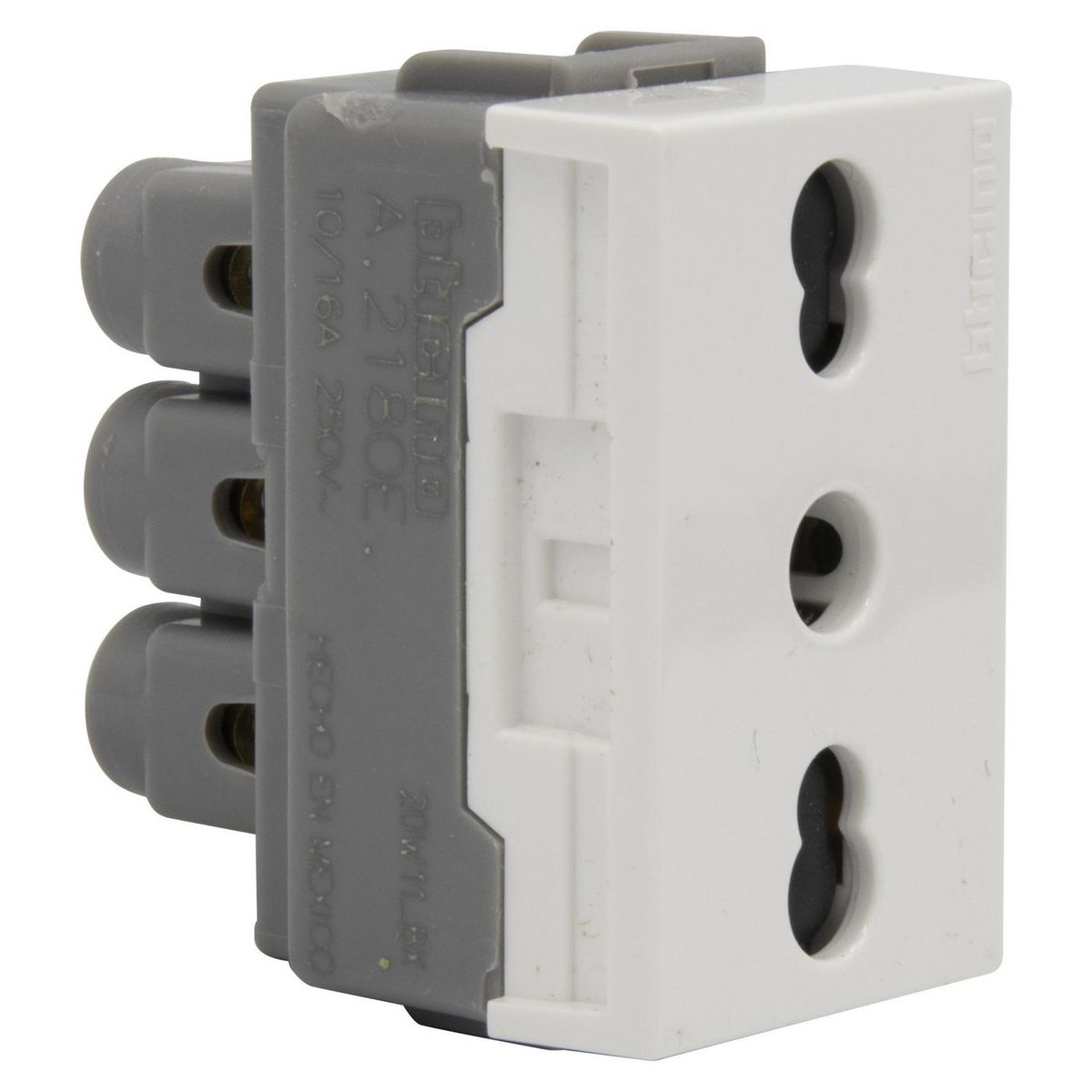 BTICINO - Toma simple 2p+t 10/16a blanca nóbile