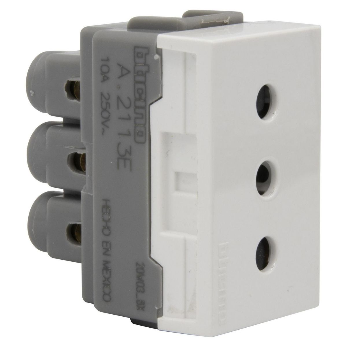 BTICINO - Tomacorriente 2P + T 10A blanco