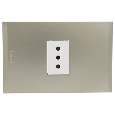Toma simple 2p+t 10a blanca pl1p perla nbile
