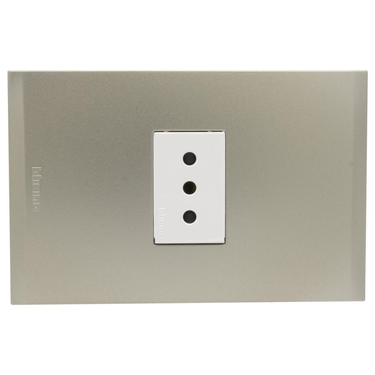 BTICINO - Toma simple 2p+t 10a blanca pl1p perla nóbile