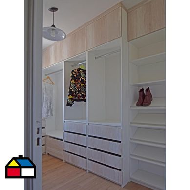 Walk In Closet Color Toscana 490cm de Largo 55cm de Fondo 240cm Alto