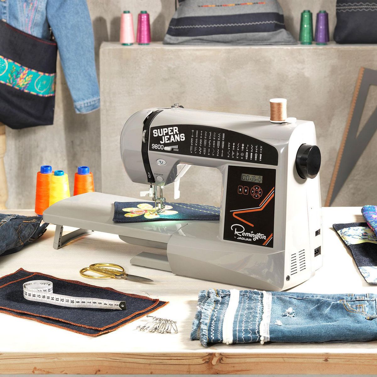 REMINGTON - Máquina Coser Súper Jeans SJ9800 Computarizada