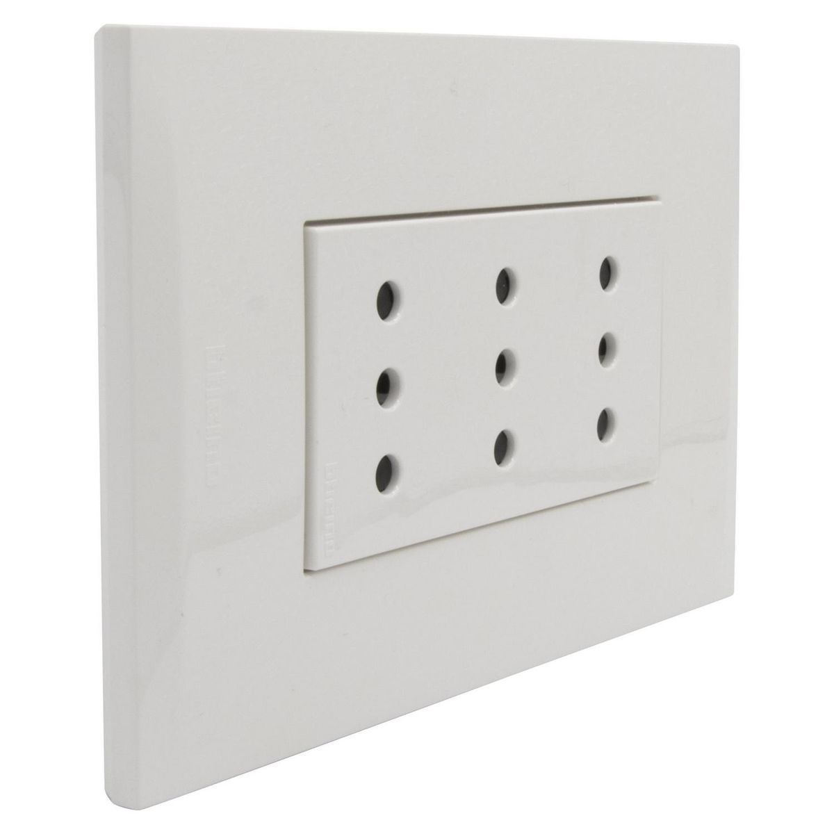 BTICINO - Toma triplex 10A blanca armada Nobile