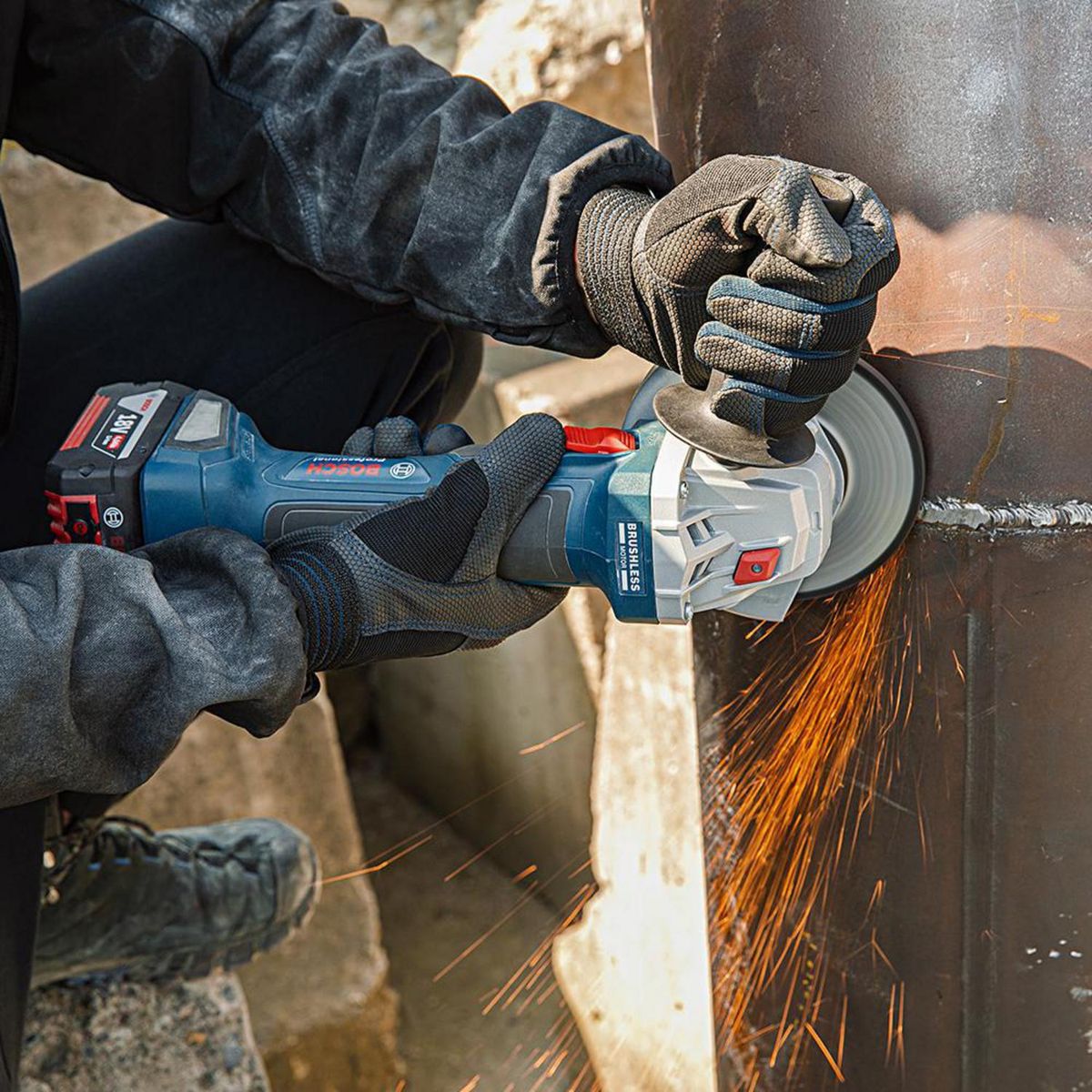 BOSCH - Esmeril angular inalámbrico 5" 18V + 2 baterías