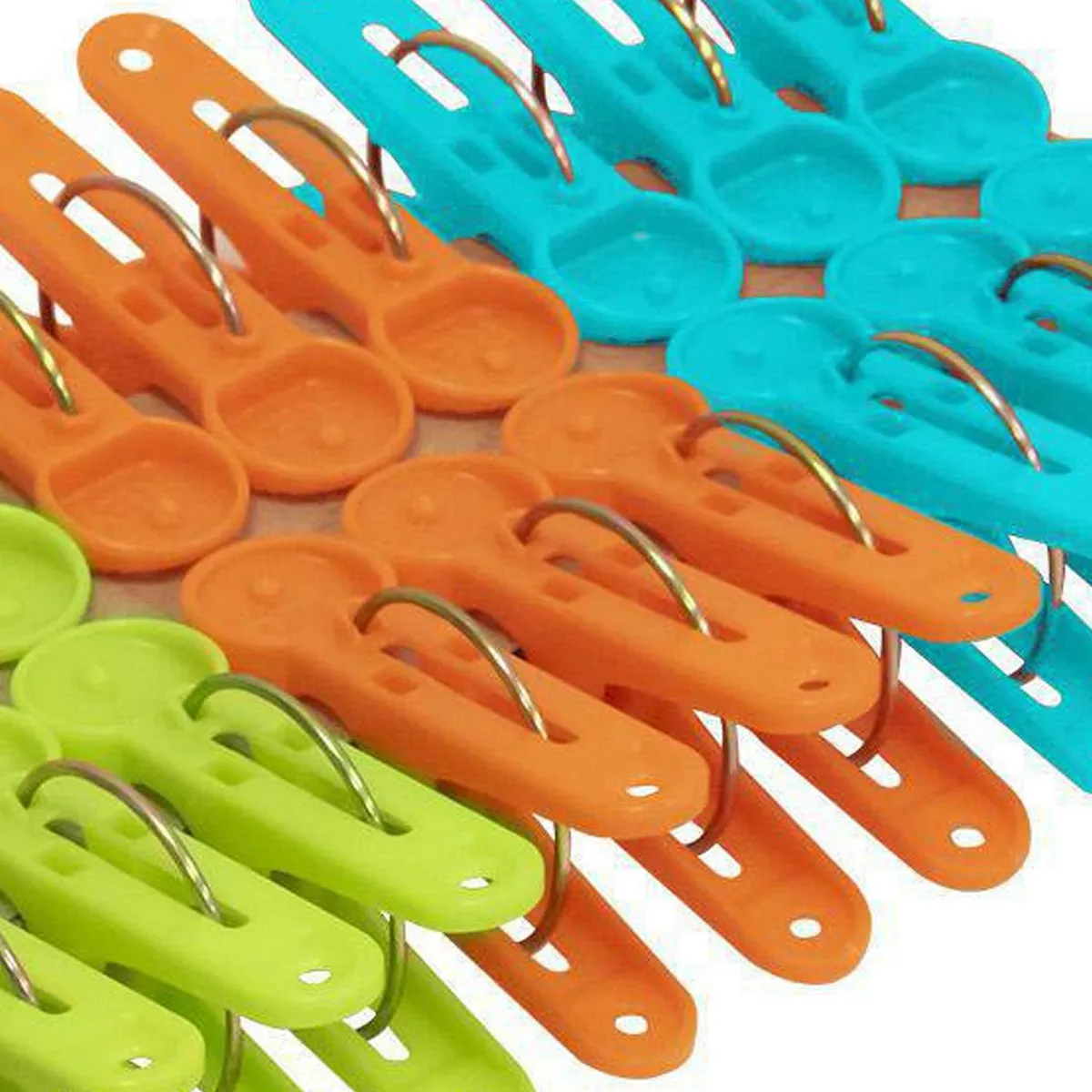 REYPLAST - Set 24 ganchos para ropa