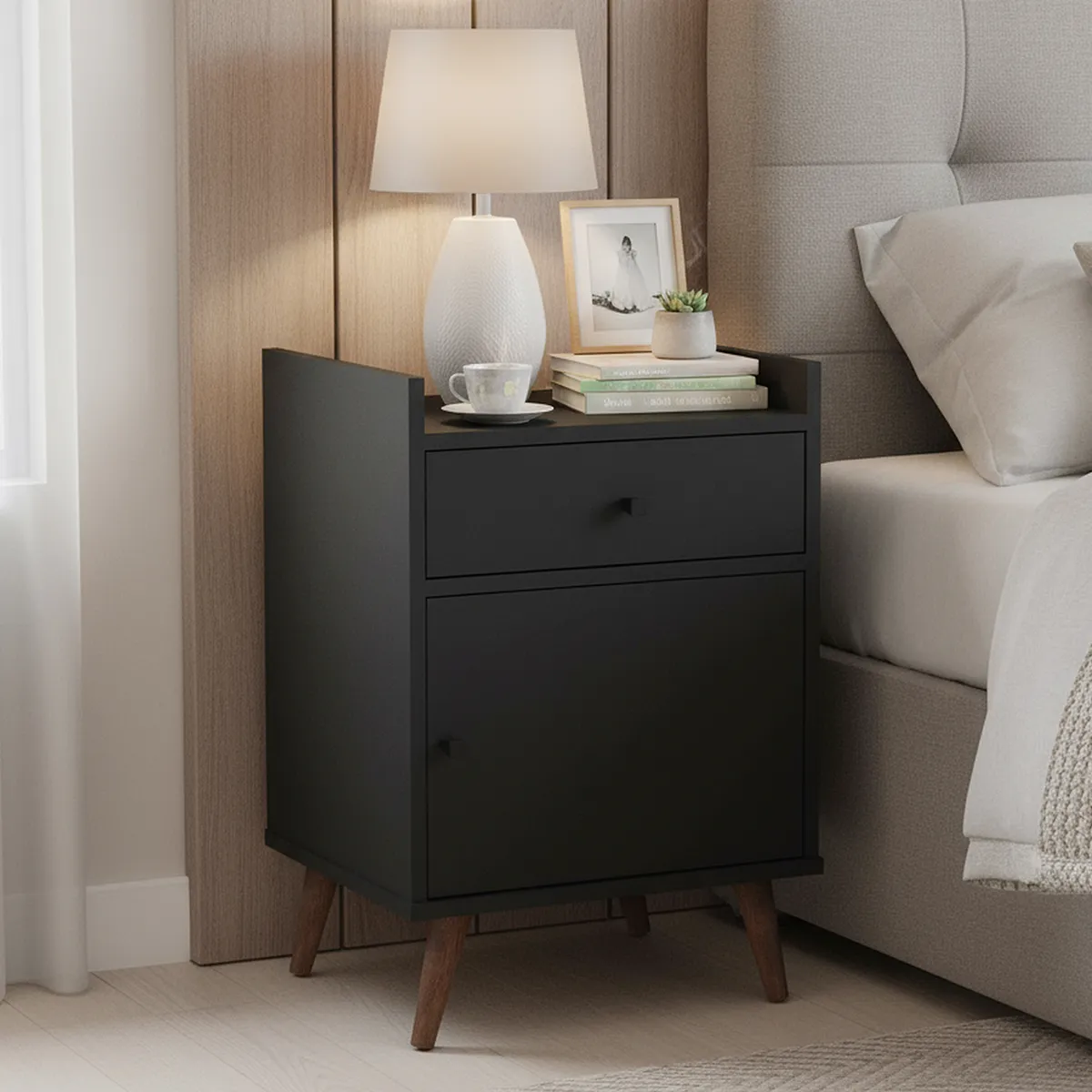 BE DESIGN - Velador 1 Puerta 1 Cajón 40x62x36 cm Negro