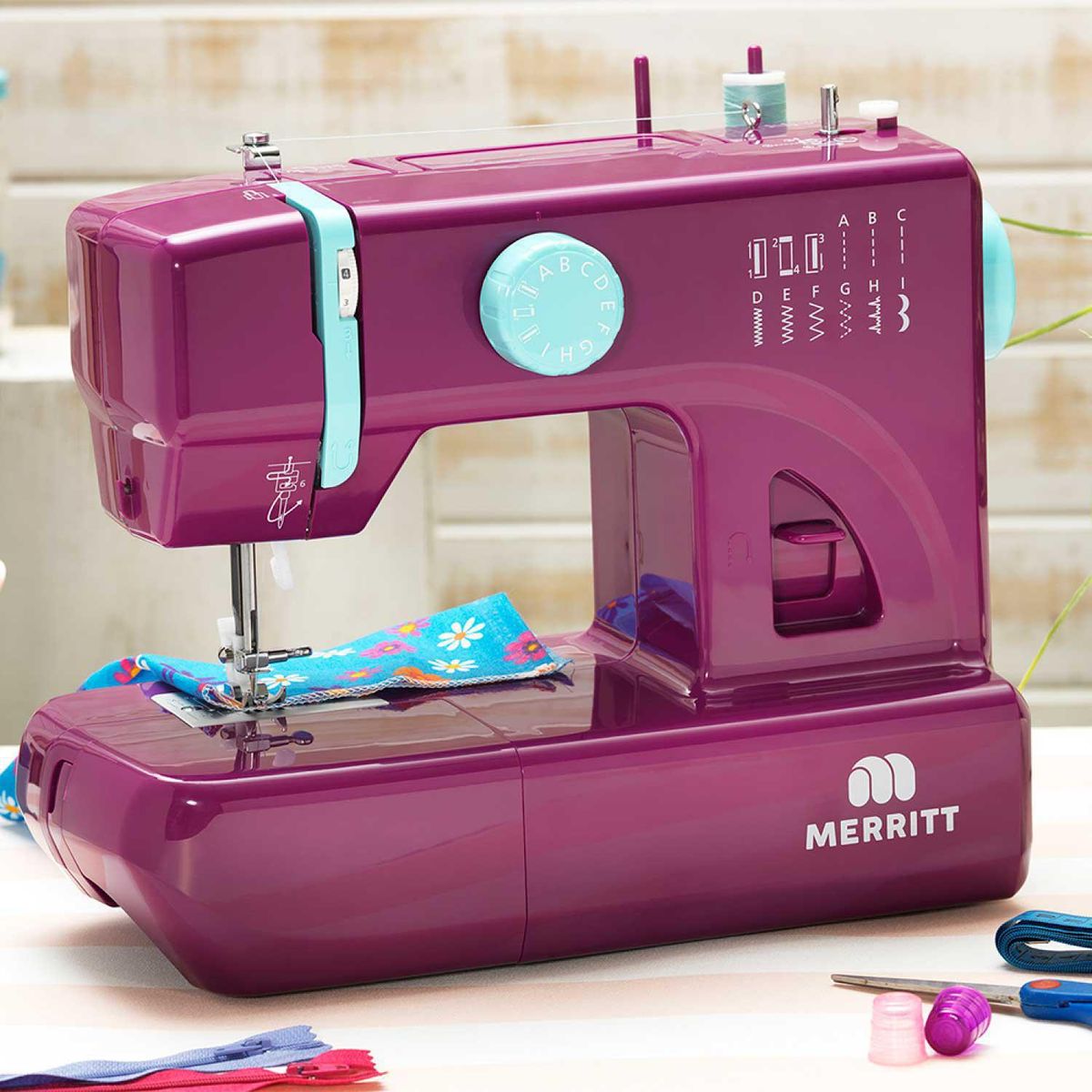 MERRITT - Máquina de Coser T ME6