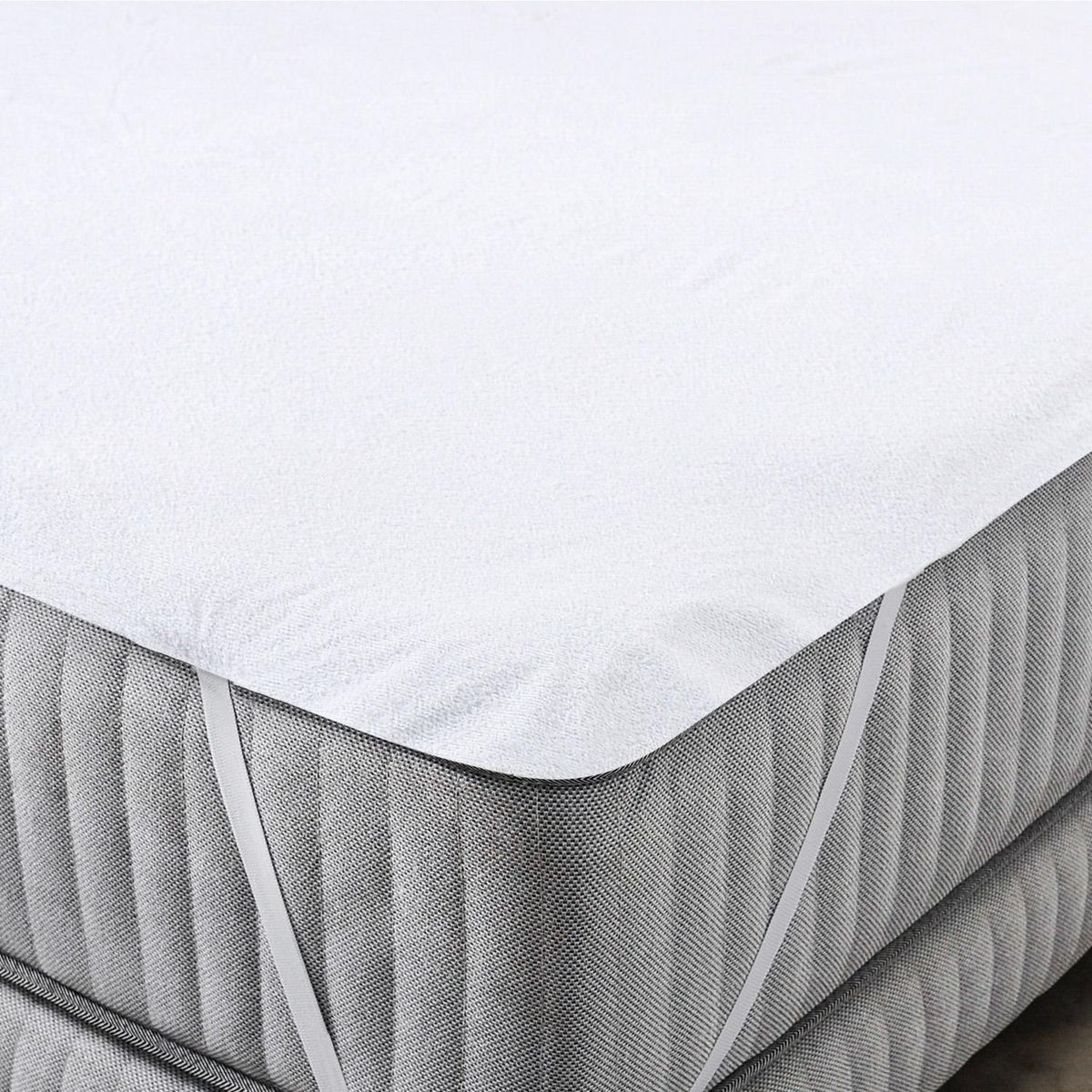 AMERICAN FAMILY - Cubrecolchón Impermeable 1.5 plazas Blanco