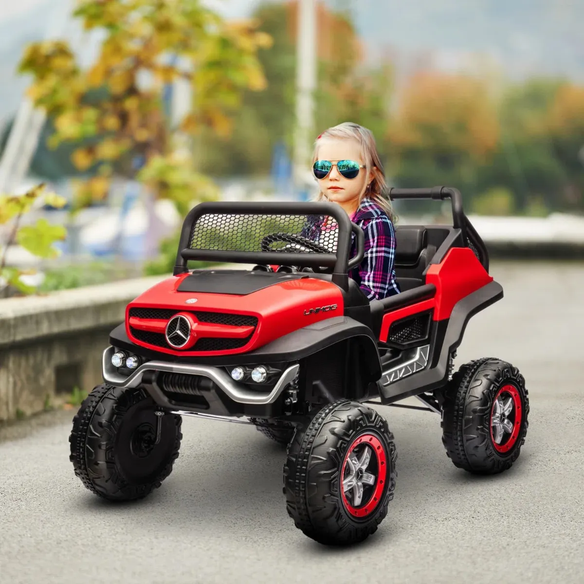 KIDSCOOL - Buggy Unimog rojo 4 motores licencia Mercedes Benz