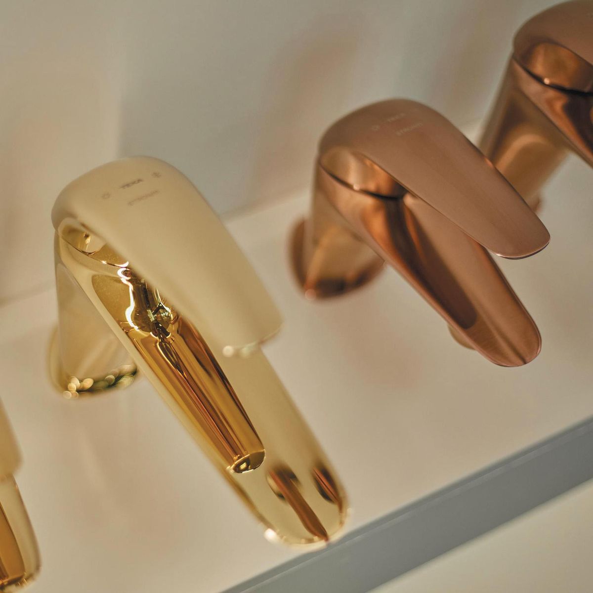 TEKA STROHM - Monomando Lavamanos Alto Itaca Pure Gold