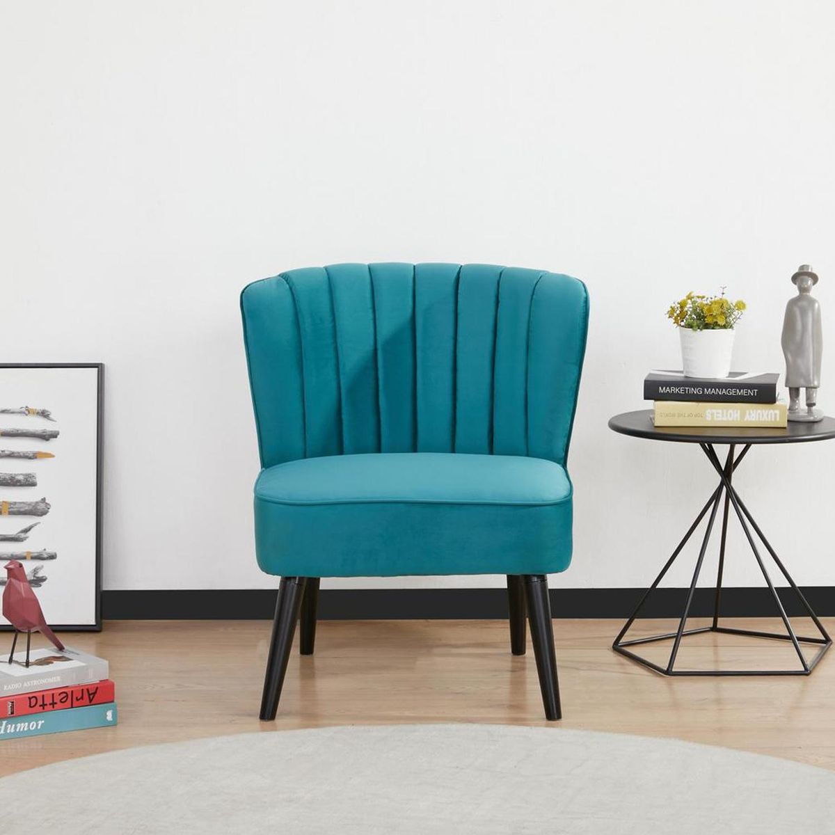 TUHOME - Poltrona Mailyn