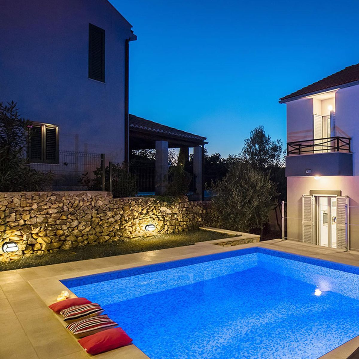 BLUMENAU - Tortuga 40 W IP 44 450 lm Luz Neutro