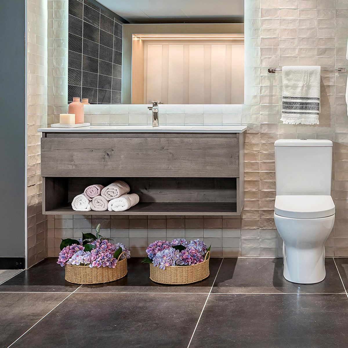 STRETTO - Kit Mueble Belle 60x46 + Cubierta color lenga