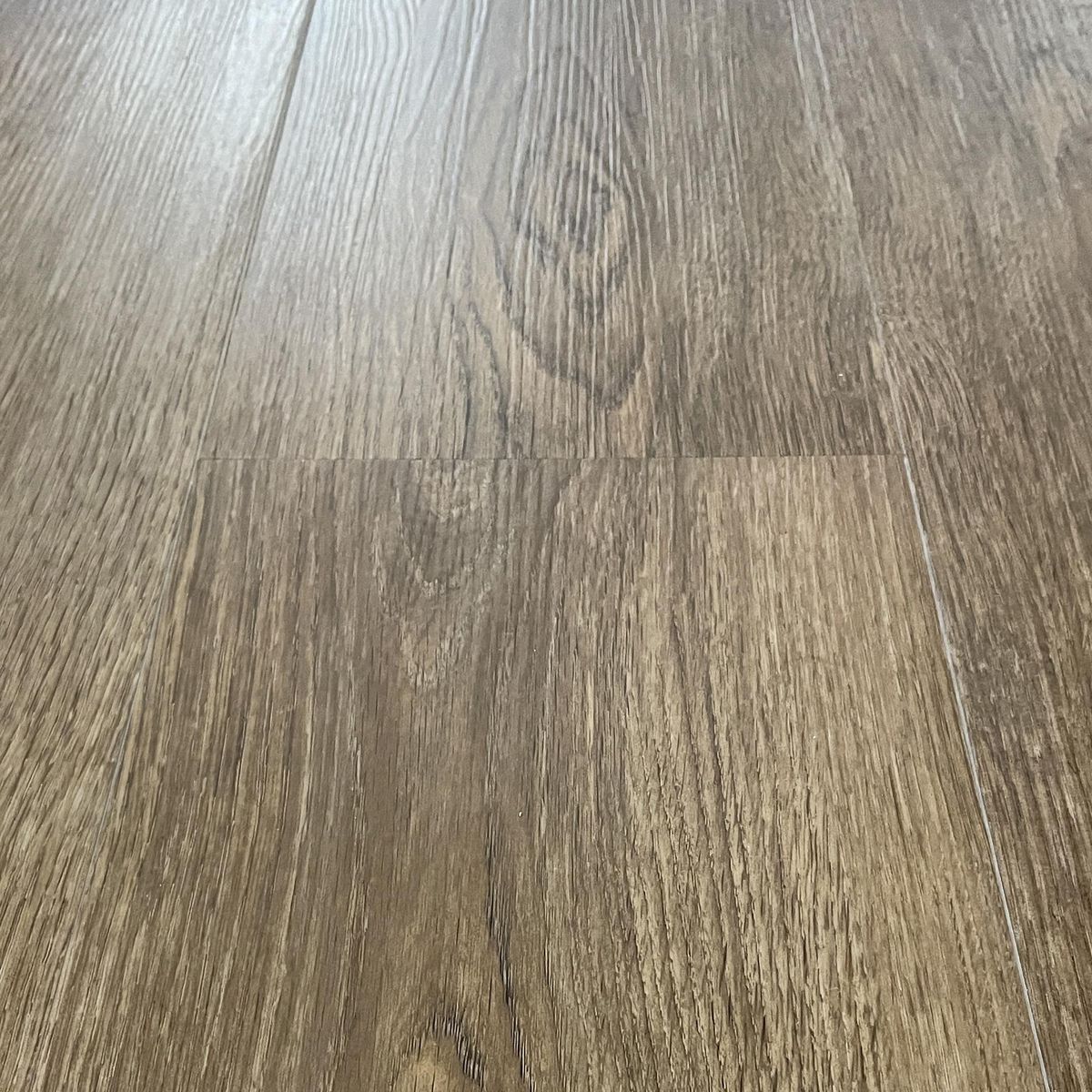 ETERSOL - Piso Vinílico SPC 4 mm 22x122 cm Piso Vinílico Madera Nogal 2.22 m2