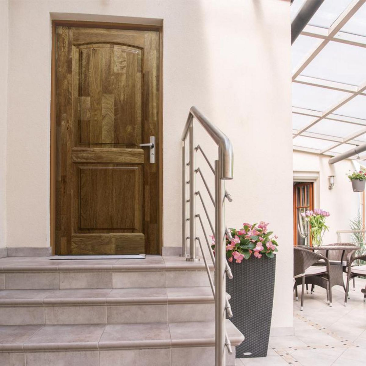 DIMFER - Puerta Exterior Madera Nativa Tornillo Caspi Dakar