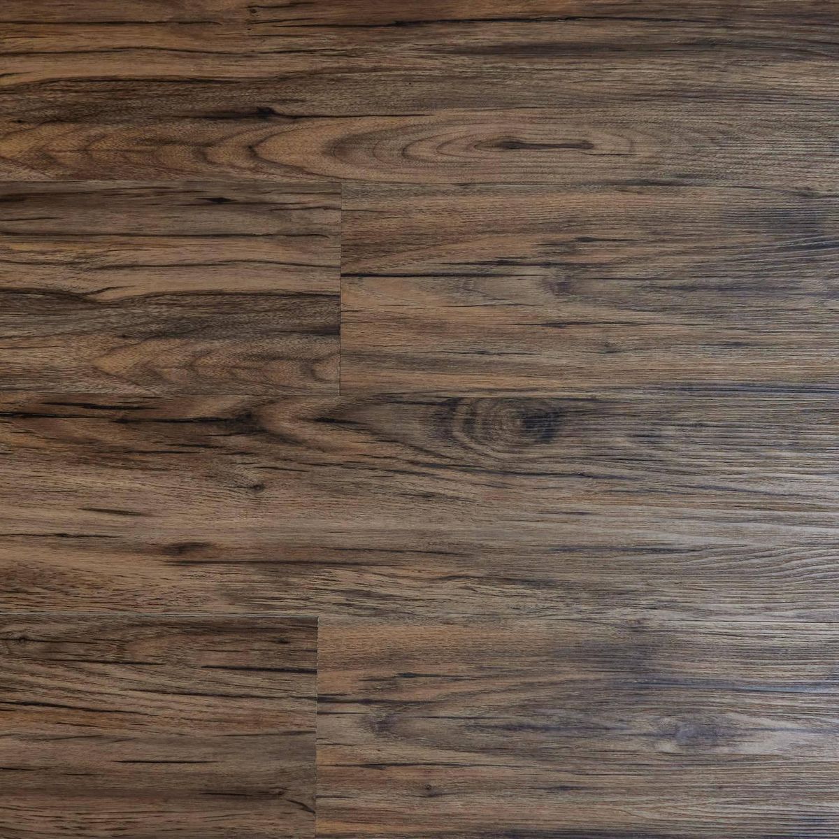 GRUPO CUBICO - Piso Vinílico 5 mm 18x122 cm SPC010-Nogal Café Nogal 2.2 m2