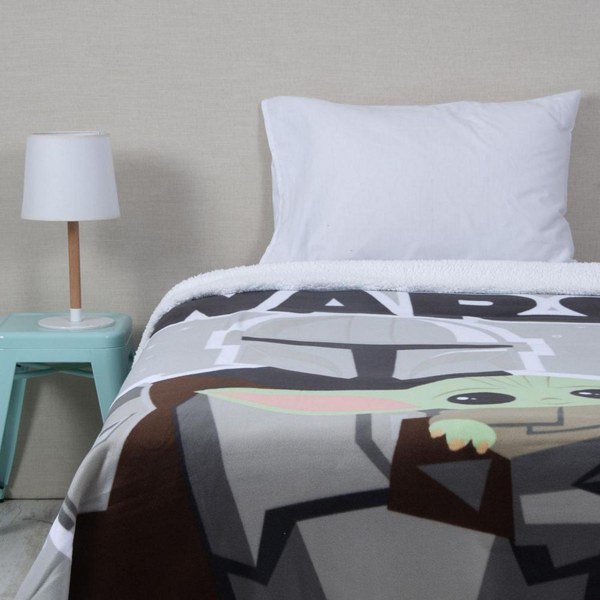 DISNEY - Frazada Polar Sherpa Star Wars Mandalorian Especial Multicolor