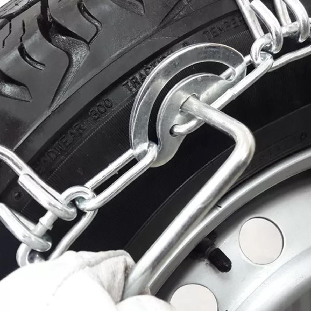 SAGA - Cadenas de Nieve con Rompehielos 2821