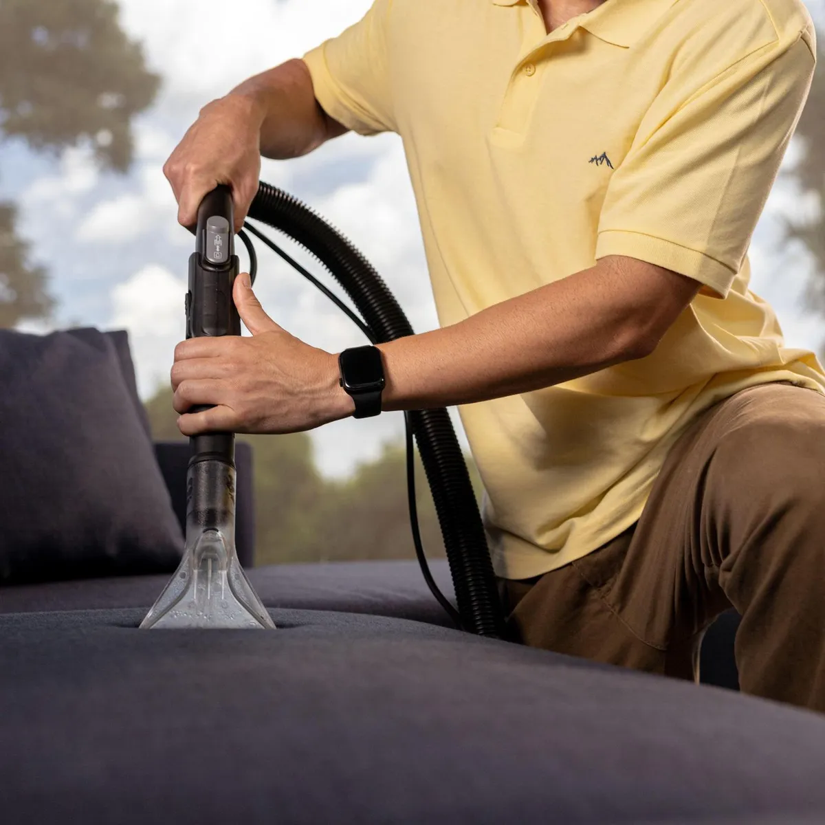 KARCHER - Aspiradora Lavadora de Tapices Profesional 1700 W 30 Litros 1.100-269.0