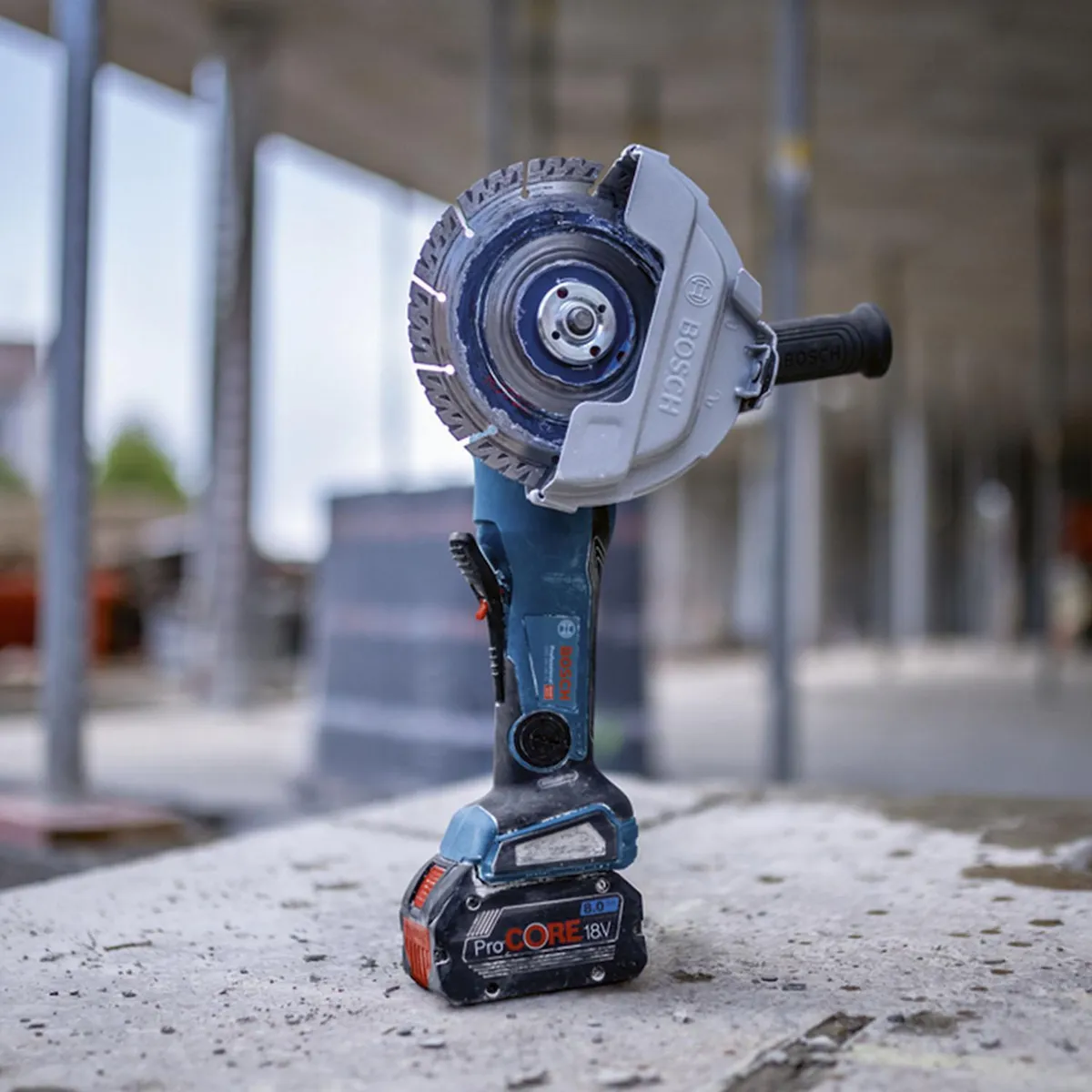 BOSCH - Esmeril Angular Inalámbrico 18V SB