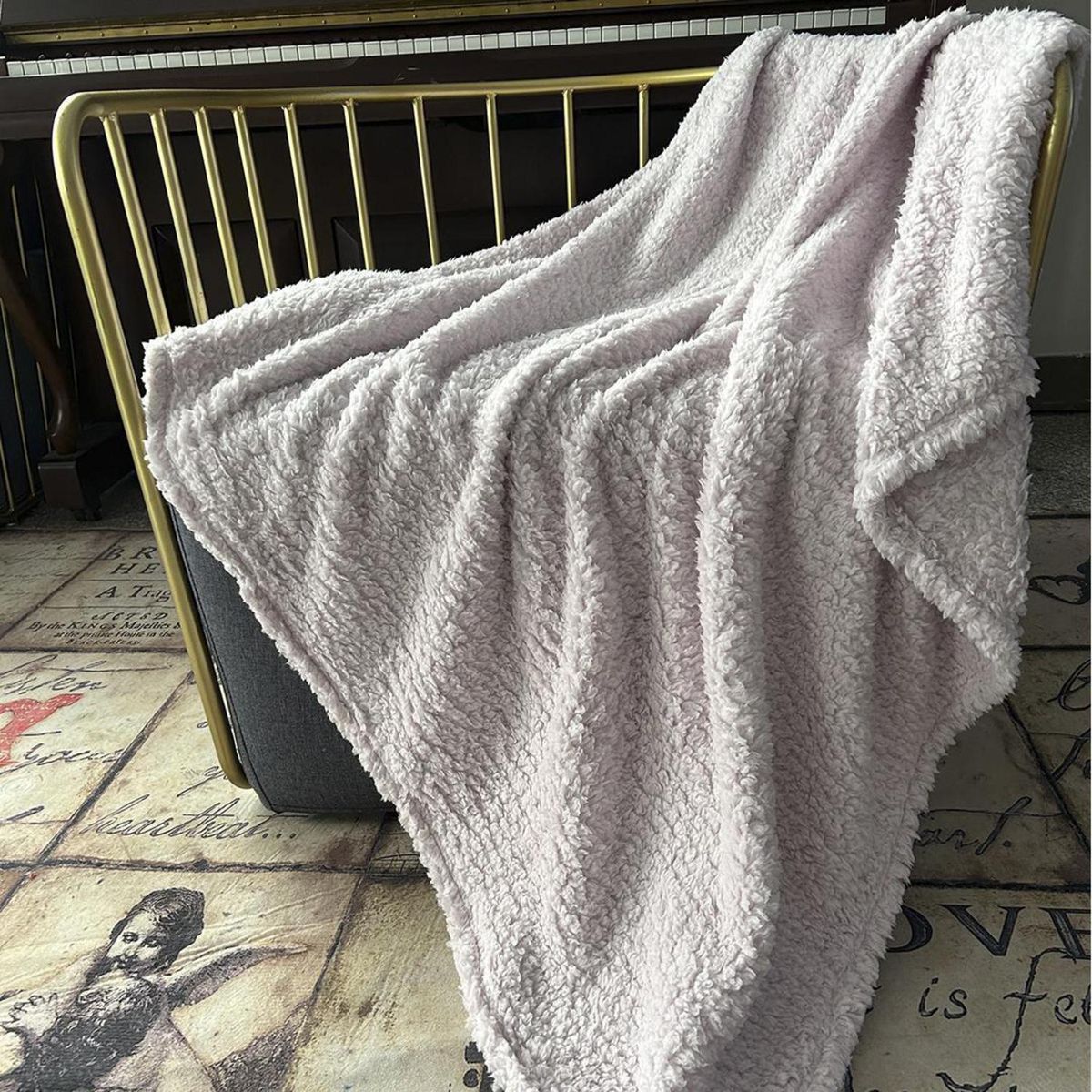 ILUSSIONS - Manta Sherpa