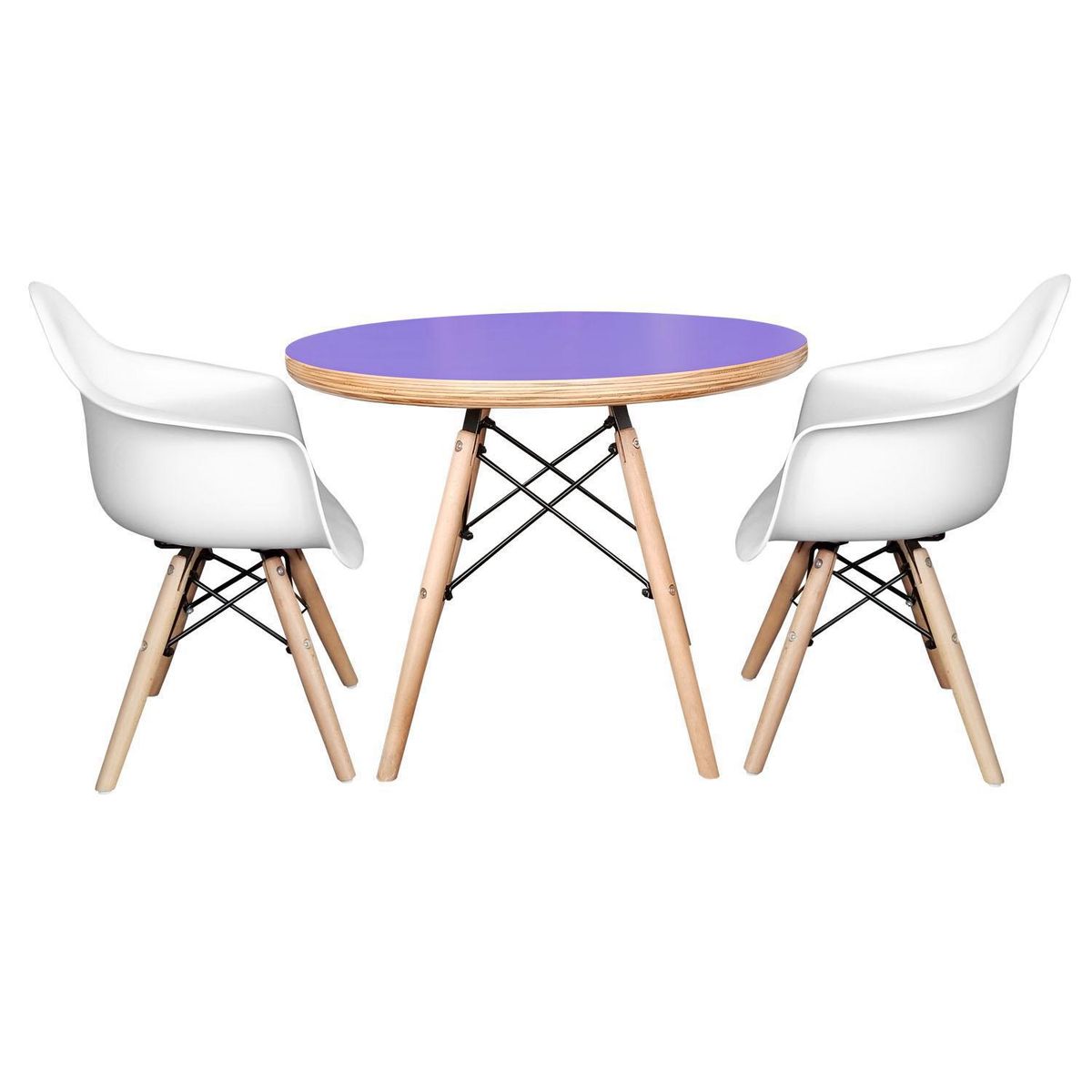 DE PIES A CABEZA - Set De Mesa Cubierta Morada Y Dos Sillas Eames